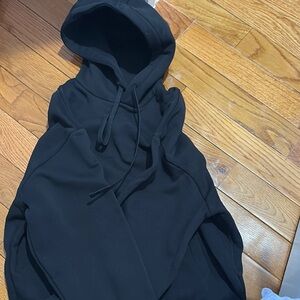 Zara Men’s black hoodie